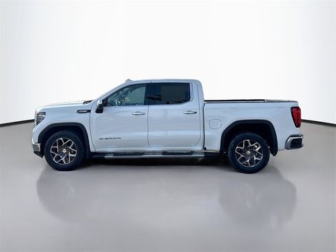 Used 2023 GMC Sierra 1500 SLT image 4