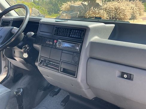 Used 1995 Volkswagen Eurovan Camper FWD image 27