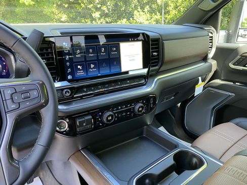 New 2026 Chevrolet Silverado 3500 High Country w/ High Country Premium Package AWD/4WD image 25