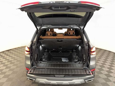 Used 2024 BMW X5 xDrive40i w/ Premium Package AWD/4WD image 23