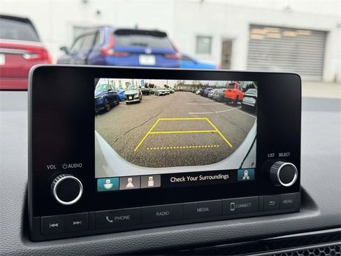 Used 2025 Honda Civic Sport image 25