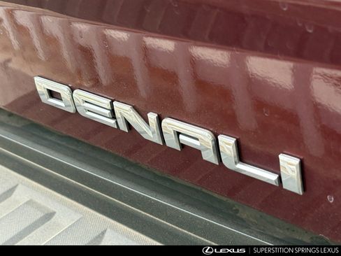 Used 2016 GMC Sierra 2500 Denali w/ Duramax Plus Package image 9