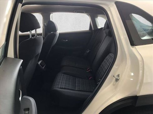 Used 2023 Honda HR-V LX image 16