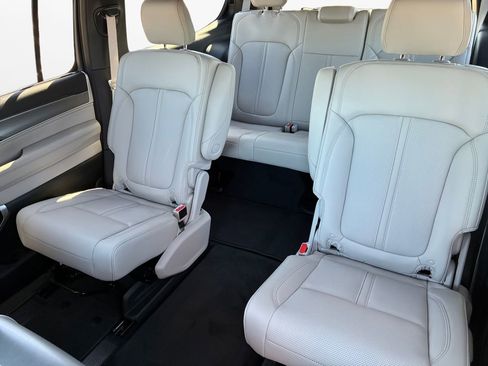 New 2026 Jeep Grand Wagoneer Limited AWD/4WD image 22