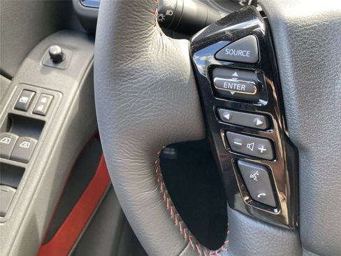 New 2026 Nissan Frontier Pro-X w/ Pro-X Convenience Package image 19