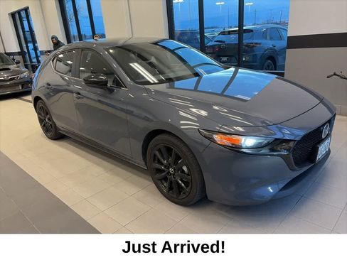Used 2023 MAZDA MAZDA3 s image 2