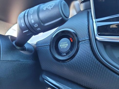 New 2026 Jeep Compass Latitude image 28
