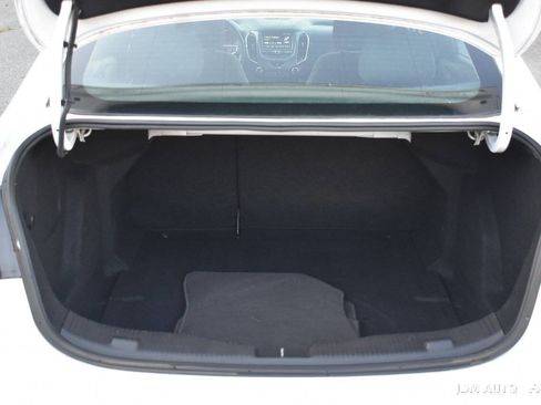 Used 2018 Chevrolet Cruze LT w/ LT Fleet Convenience Package FWD image 34