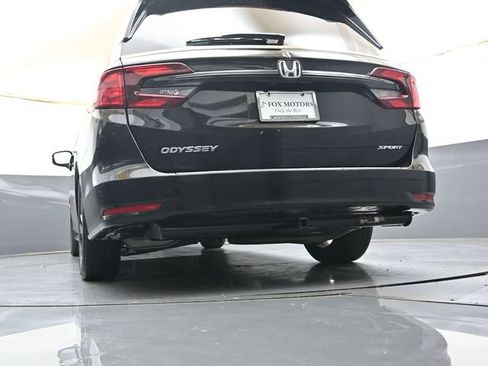 Used 2023 Honda Odyssey Sport image 44