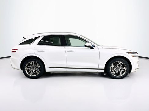 Used 2025 Genesis GV70 2.5T AWD/4WD image 10