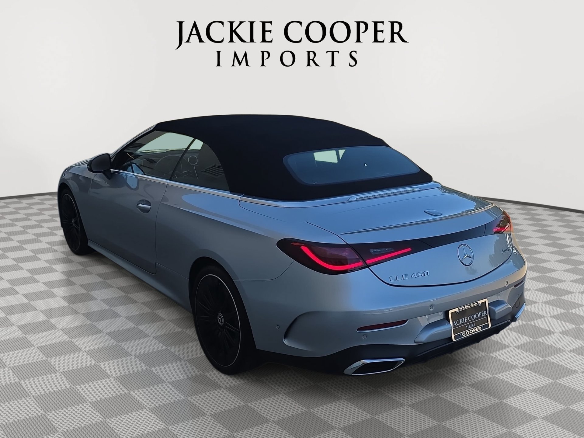Certified 2024 Mercedes-Benz CLE 450 4MATIC Cabriolet image 7