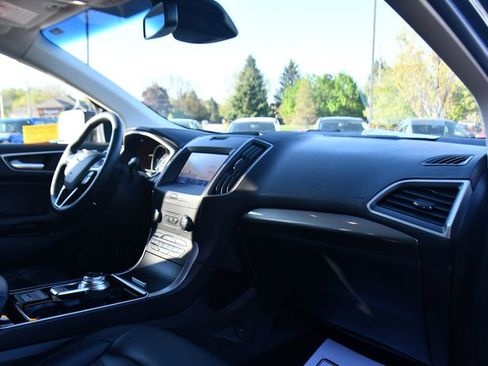 Used 2020 Ford Edge SEL w/ Convenience Package AWD/4WD image 12