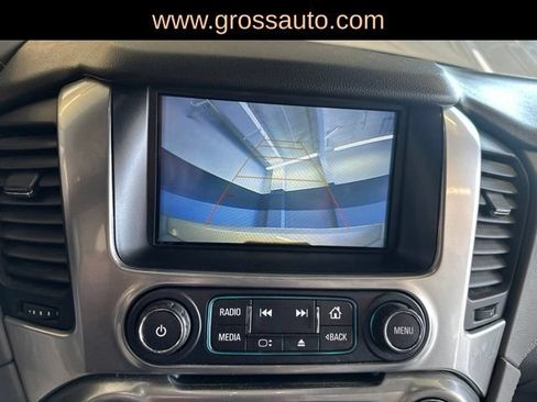 Used 2018 Chevrolet Suburban LT w/ Luxury Package AWD/4WD image 28
