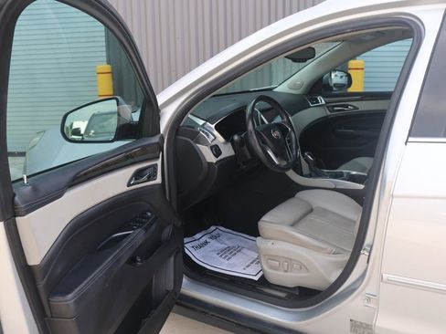 Used 2016 Cadillac SRX Premium image 11