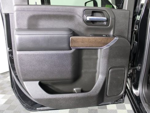 Used 2022 GMC Sierra 2500 Denali image 33