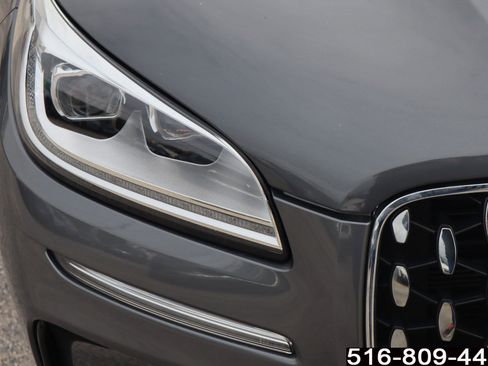 Used 2023 Lincoln Corsair Reserve w/ Equipment Group 201A image 16