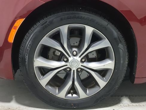 Used 2017 Chrysler Pacifica Limited w/ UConnect Theater Package image 27