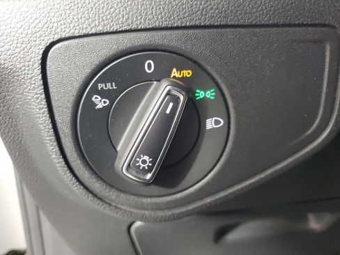 Used 2023 Volkswagen Atlas Cross Sport SEL R-Line image 13