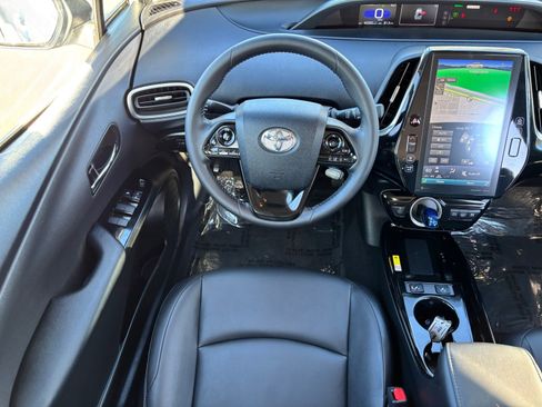 Certified 2022 Toyota Prius Prime XLE image 16
