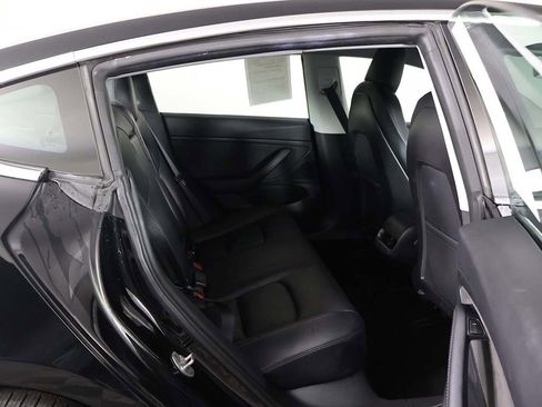 Used 2018 Tesla Model 3 Long Range image 33