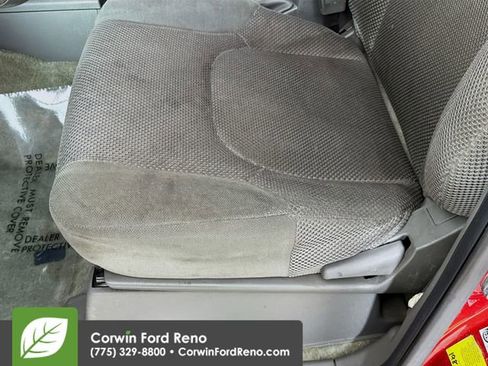 Used 2016 Nissan Frontier SV image 17