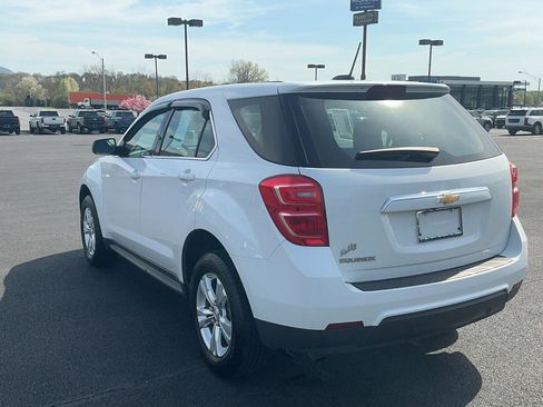Used 2017 Chevrolet Equinox LS image 10