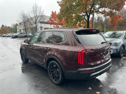 Used 2022 Kia Telluride SX w/ Nightfall Edition Package image 7