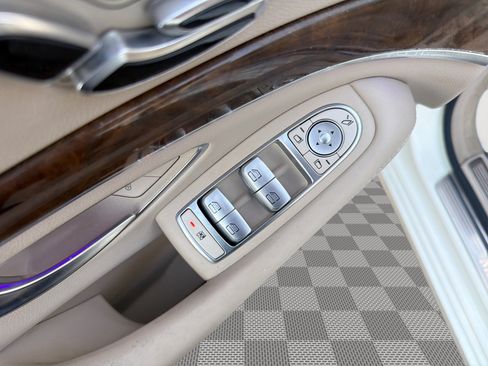 Used 2015 Mercedes-Benz S 550 Sedan w/ Premium 1 Package image 15