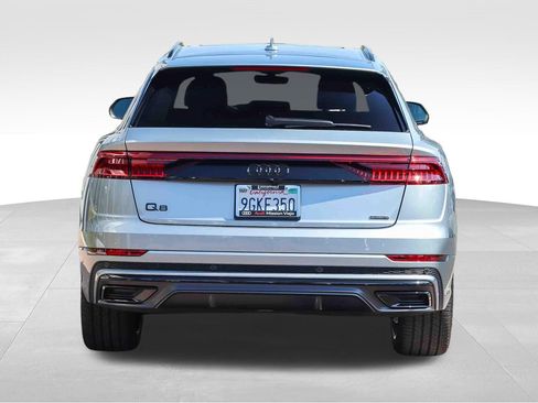 Used 2023 Audi Q8 Premium Plus AWD/4WD image 5