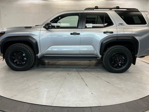 New 2026 Toyota 4Runner TRD Off-Road Premium AWD/4WD image 2