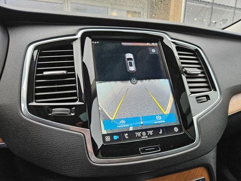 Certified 2023 Volvo XC90 T8 Plus AWD/4WD image 29