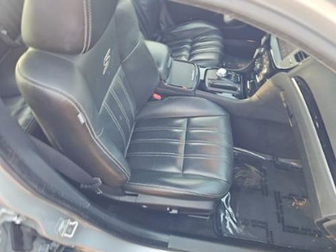 Used 2023 Chrysler 300 S RWD image 5