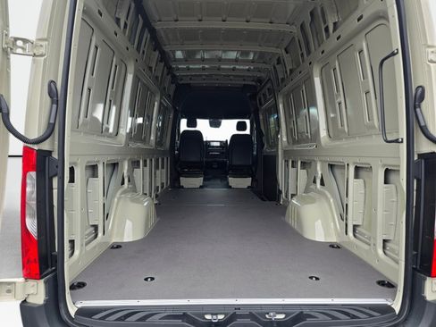New 2026 Mercedes-Benz Sprinter 2500 image 15