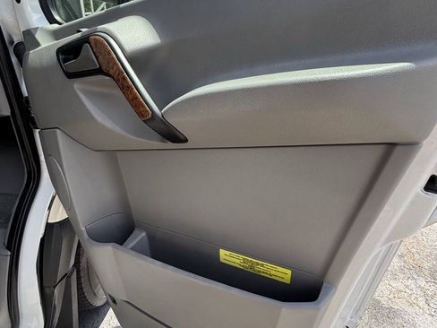 Used 2013 Mercedes-Benz Sprinter 3500 image 24