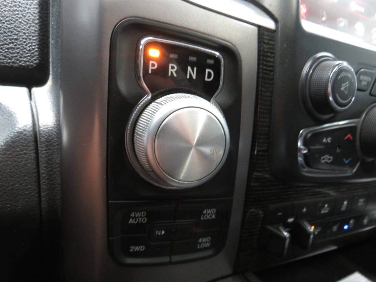 Used 2016 RAM 1500 Limited AWD/4WD image 19