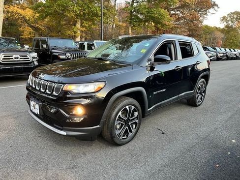 Used 2022 Jeep Compass Limited AWD/4WD image 2