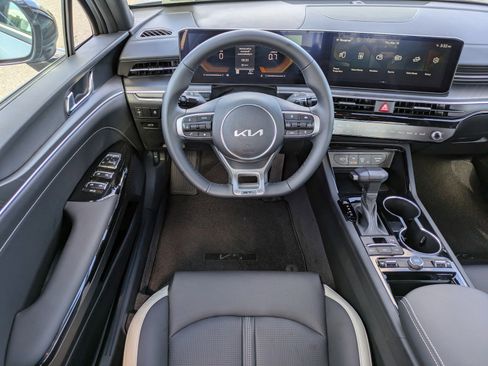 Certified 2026 Kia K5 GT-Line image 12