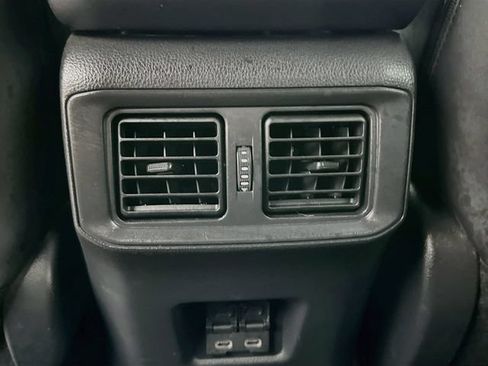 Used 2024 Toyota RAV4 XSE AWD/4WD image 29