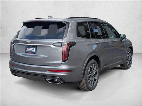 Used 2021 Cadillac XT6 Sport AWD/4WD image 5