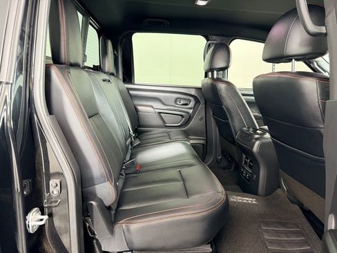 Used 2023 Nissan Titan PRO-4X w/ Pro-4x Convenience Package image 28