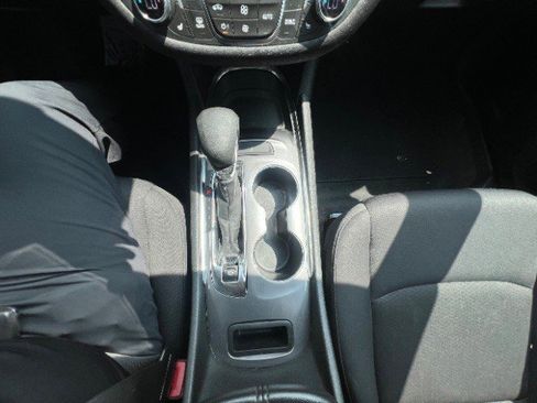 Used 2023 Chevrolet Malibu LT FWD image 29