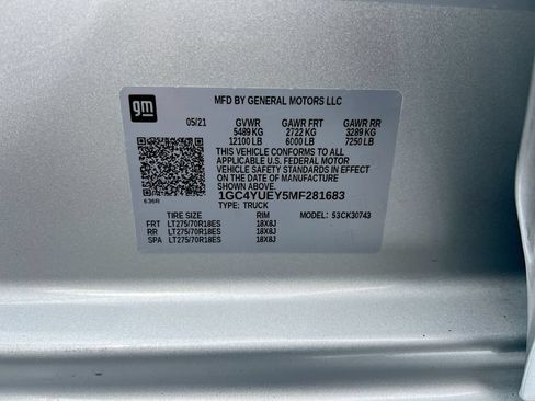 Used 2021 Chevrolet Silverado 3500 LTZ w/ LTZ Convenience Package AWD/4WD image 27