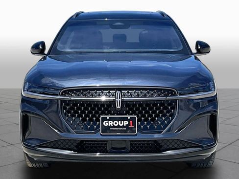 Used 2024 Lincoln Nautilus Reserve w/ Equipment Group 202A AWD/4WD image 4