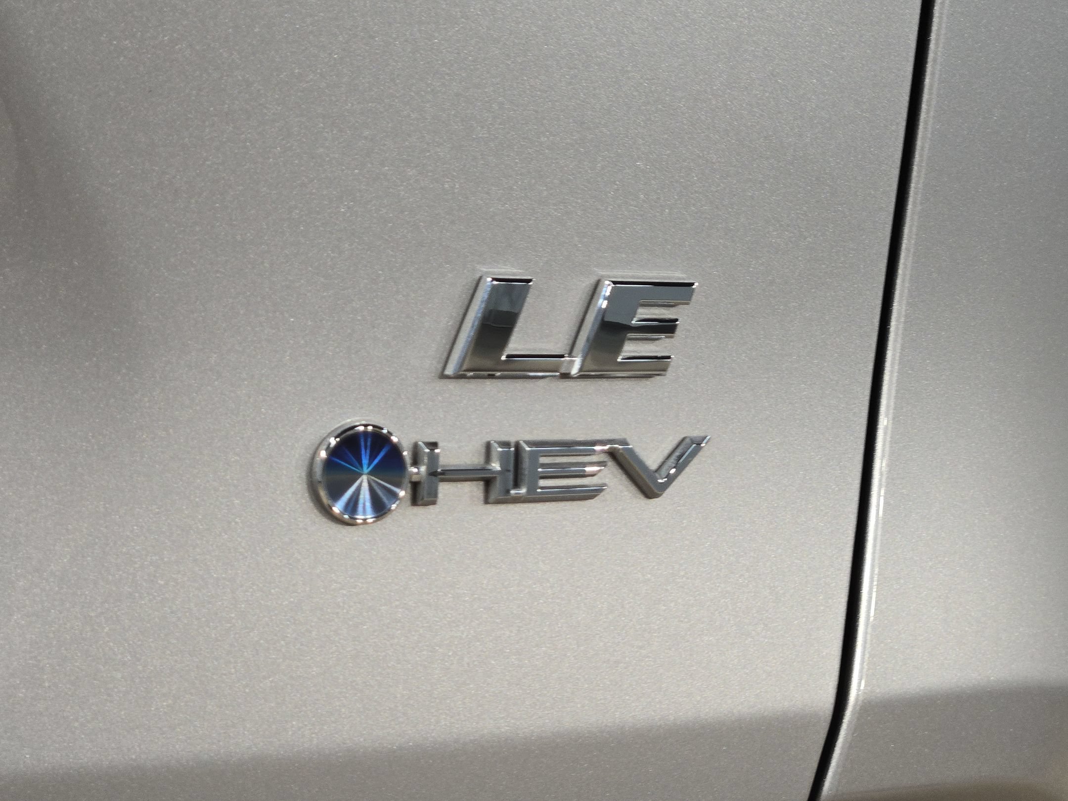 Certified 2025 Toyota RAV4 LE AWD/4WD image 36