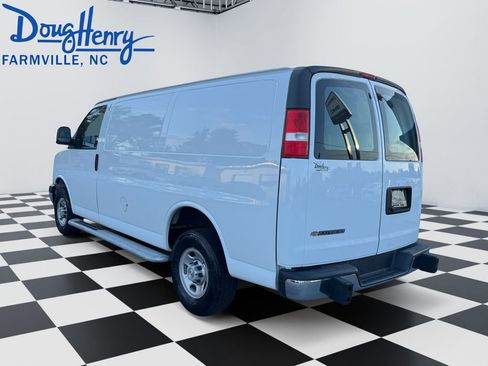 Used 2024 Chevrolet Express 2500 w/ Driver Convenience Package image 3
