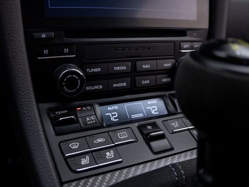 Used 2017 Porsche 911 Carrera S image 23