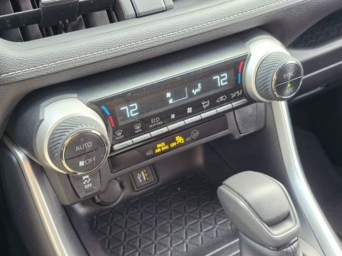Used 2023 Toyota RAV4 LE image 30