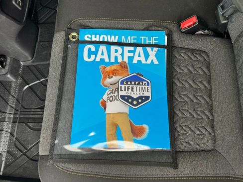 Used 2024 Chevrolet Equinox LT image 38