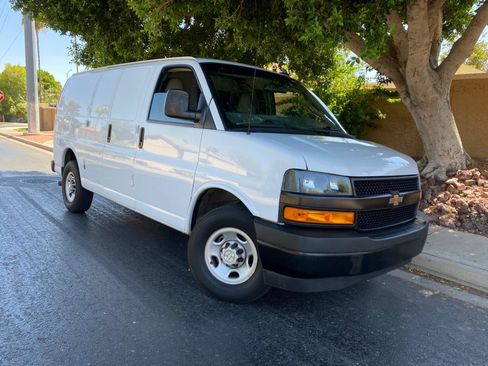 Used 2021 Chevrolet Express 2500 w/ Driver Convenience Package RWD image 55