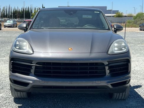 Used 2021 Porsche Cayenne Coupe AWD/4WD image 11